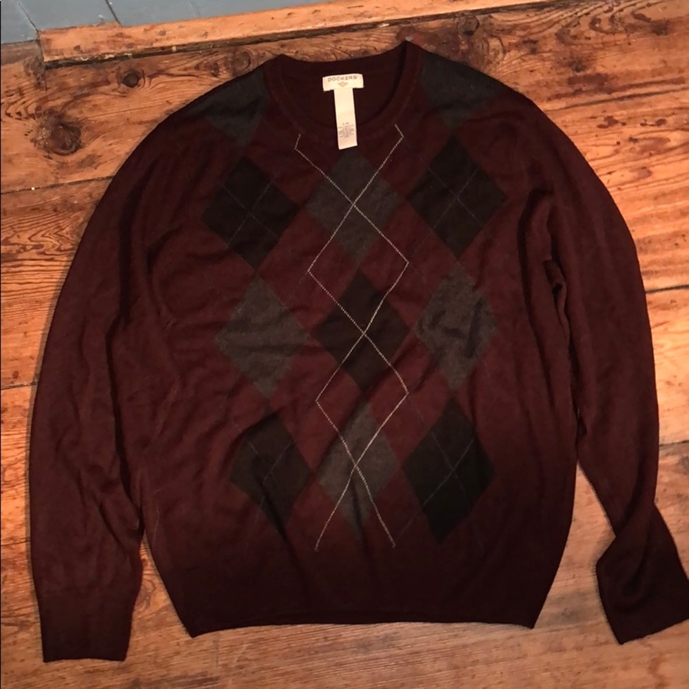 🌻Dockers Maroon Men’s Light Sweater